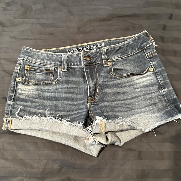 American Eagle Shortie Denim Short - Picture 1 of 5